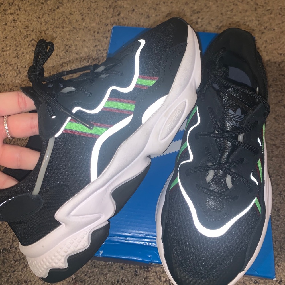 Adidas Ozweego J